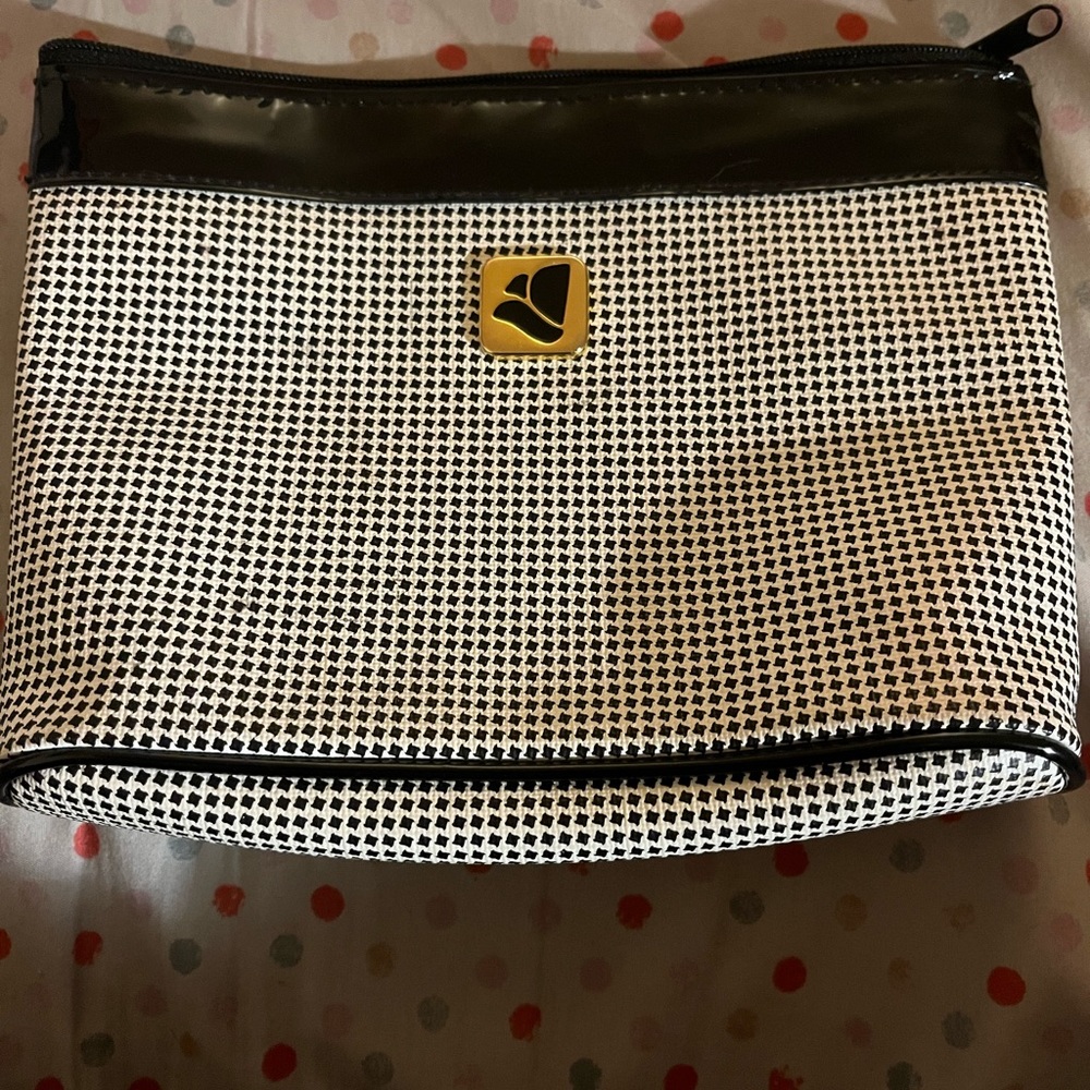 Black/white makeup mini bag
